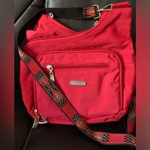 Baggallini Criss Cross Bag